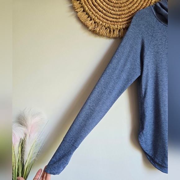 Athleta, Uptempo Blue Hoodie Hooded Sweatshirt Pullover Top Womens Size XS - Picture 4 of 11